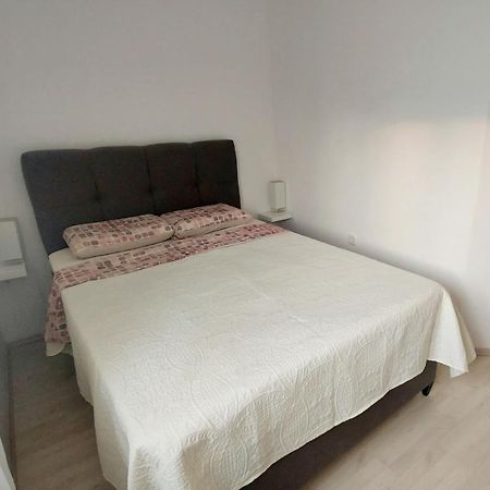 Apartman Near Fazana-500 From The Sea Zewnętrze zdjęcie