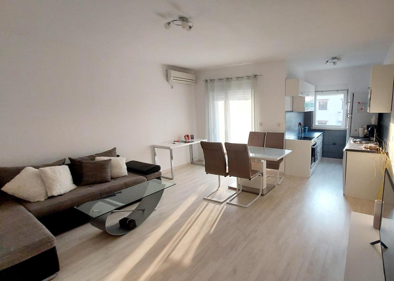 Apartman Near Fazana-500 From The Sea Zewnętrze zdjęcie
